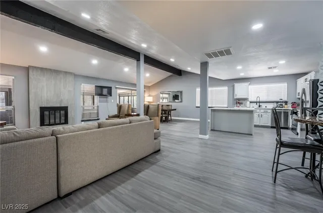 $3,495 | 7439 Trudy Lane, Las Vegas, NV 89123