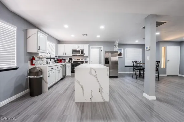 $3,495 | 7439 Trudy Lane, Las Vegas, NV 89123