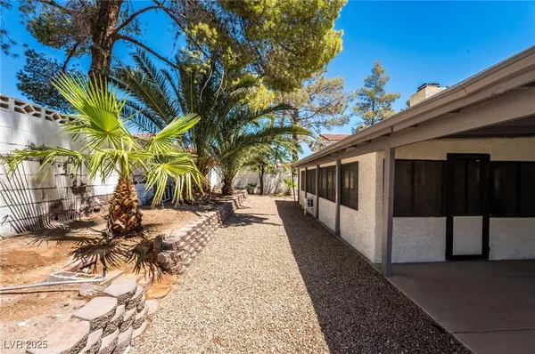 $3,495 | 7439 Trudy Lane, Las Vegas, NV 89123