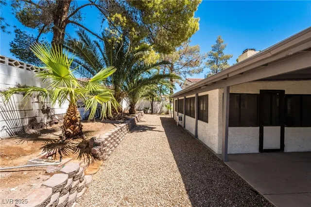 $3,495 | 7439 Trudy Lane, Las Vegas, NV 89123