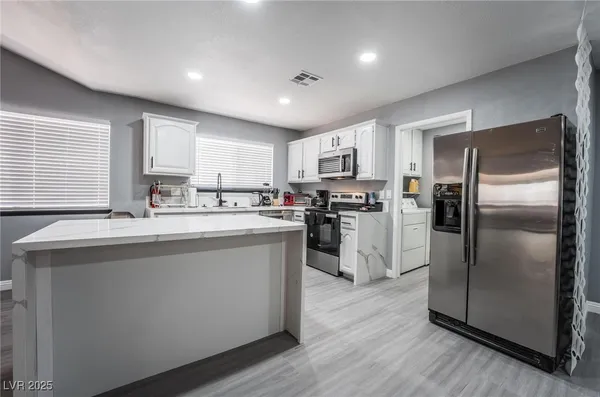 $3,495 | 7439 Trudy Lane, Las Vegas, NV 89123