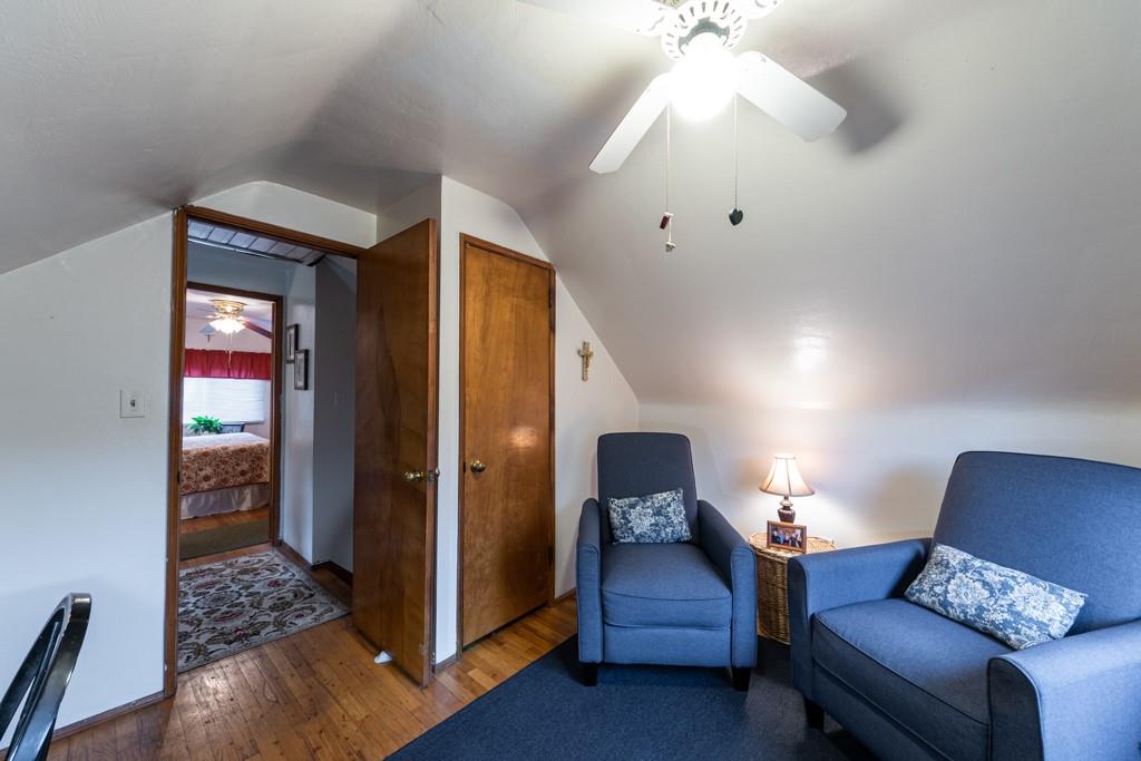 1229 Universal Road Pittsburgh, PA 15235 - Photo 22 of 25 Gallery Image 22