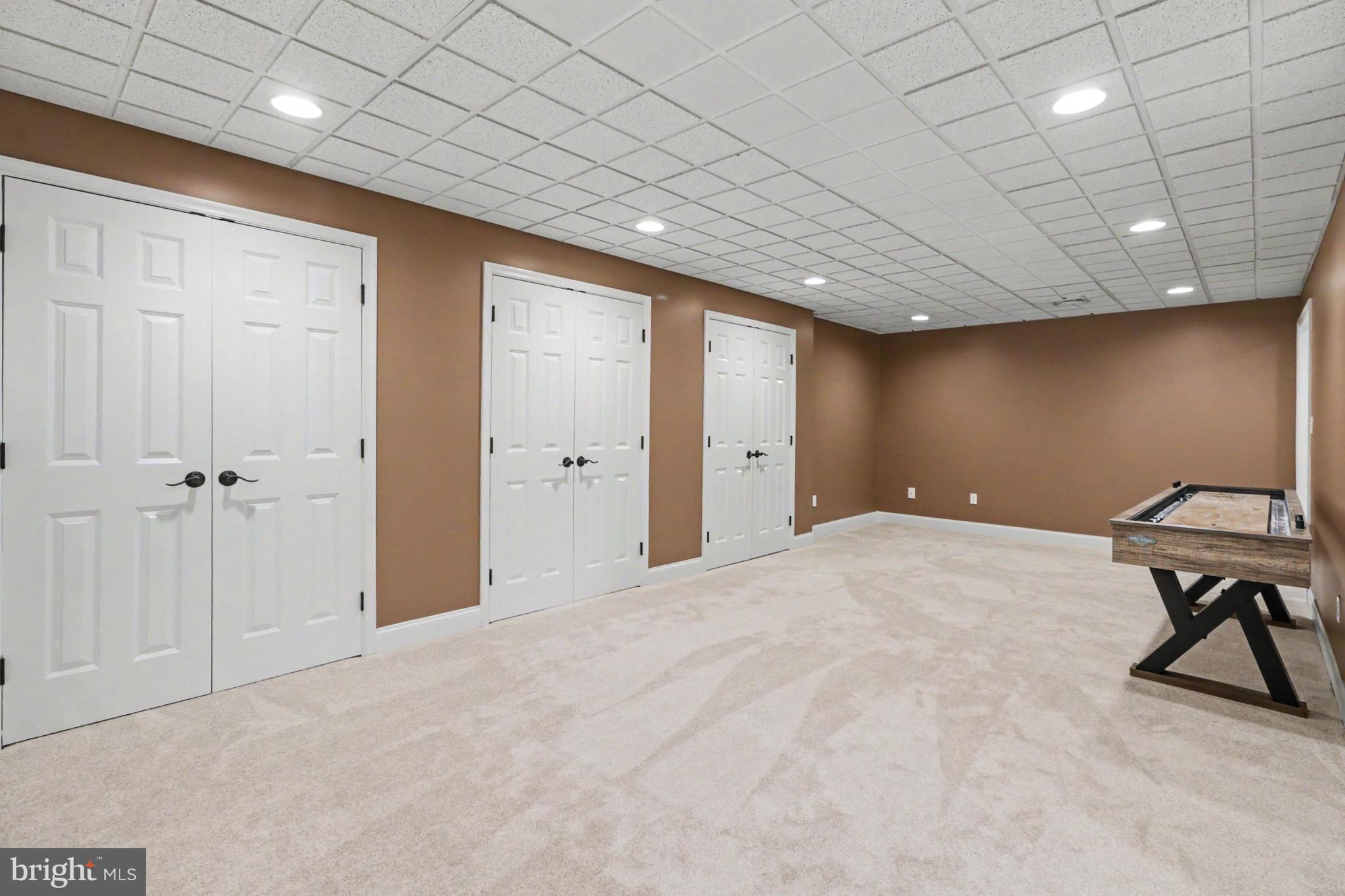 6539 Windmere Road Harrisburg, PA 17111 - Photo 48 of 82 Flex area of rec rm. What would you do with it?