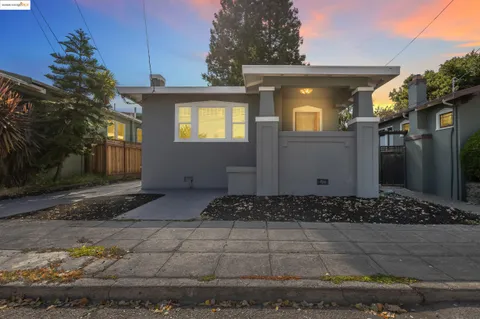 $899,000 | 4615 Manila Avenue, Oakland, CA 94609