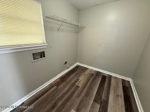 $1,600 | 2171 Old Popp's Ferry Road, Biloxi, MS 39532