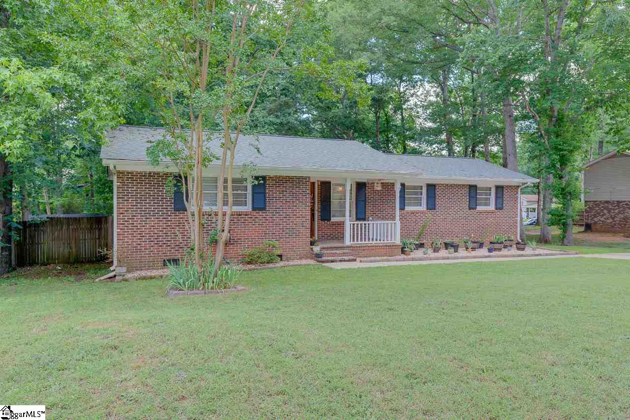 104 Branchview Court Simpsonville, SC 29680 - Photo 2 of 34 Gallery Image 2