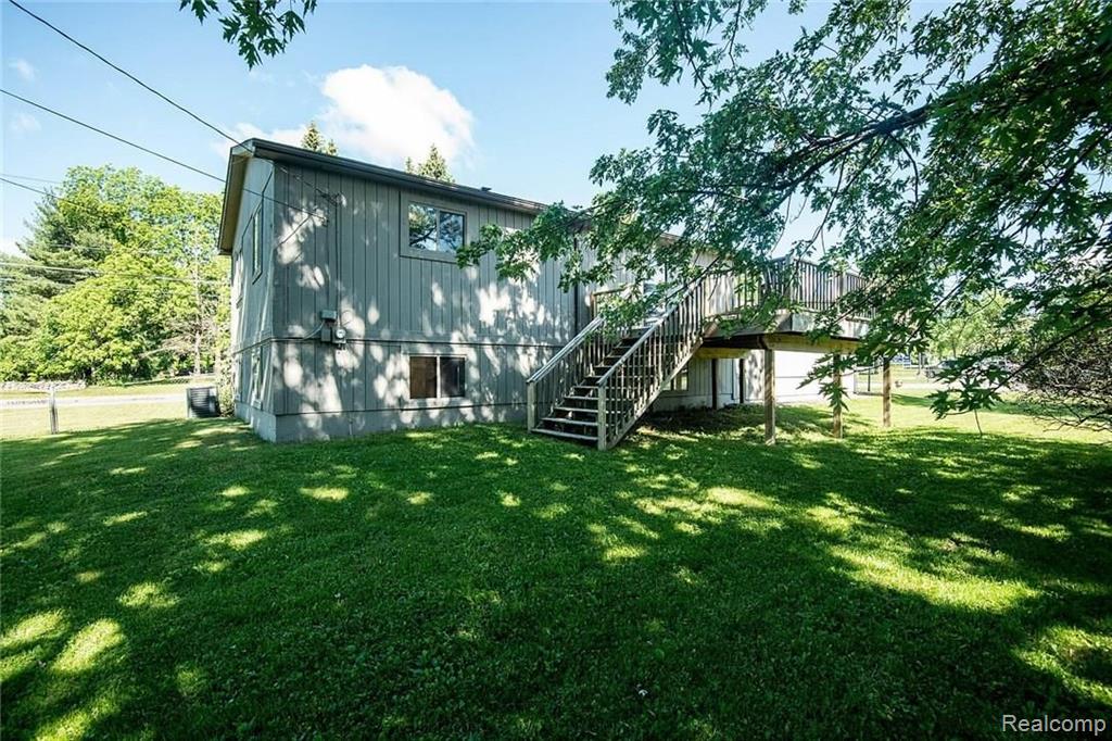 25290 Power Road Farmington Hills, MI 48336 - Photo 5 of 30