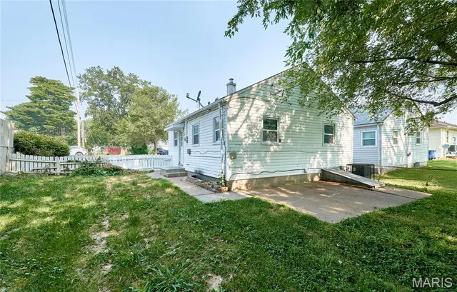 $119,900 | 3346 St Joachim Lane, St. Ann, MO 63074