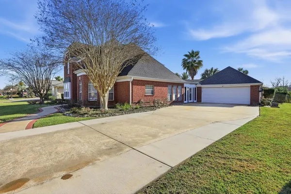 $545,000 | 405 Pintail Lane, Orange, TX 77630