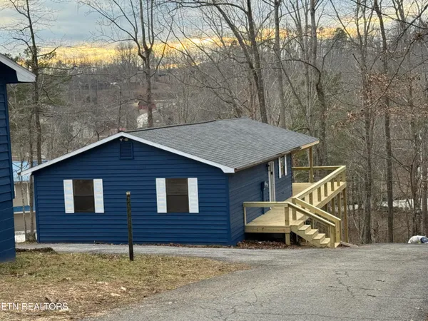 $750,000 | 222 Big Creek Lane, La Follette, TN 37766