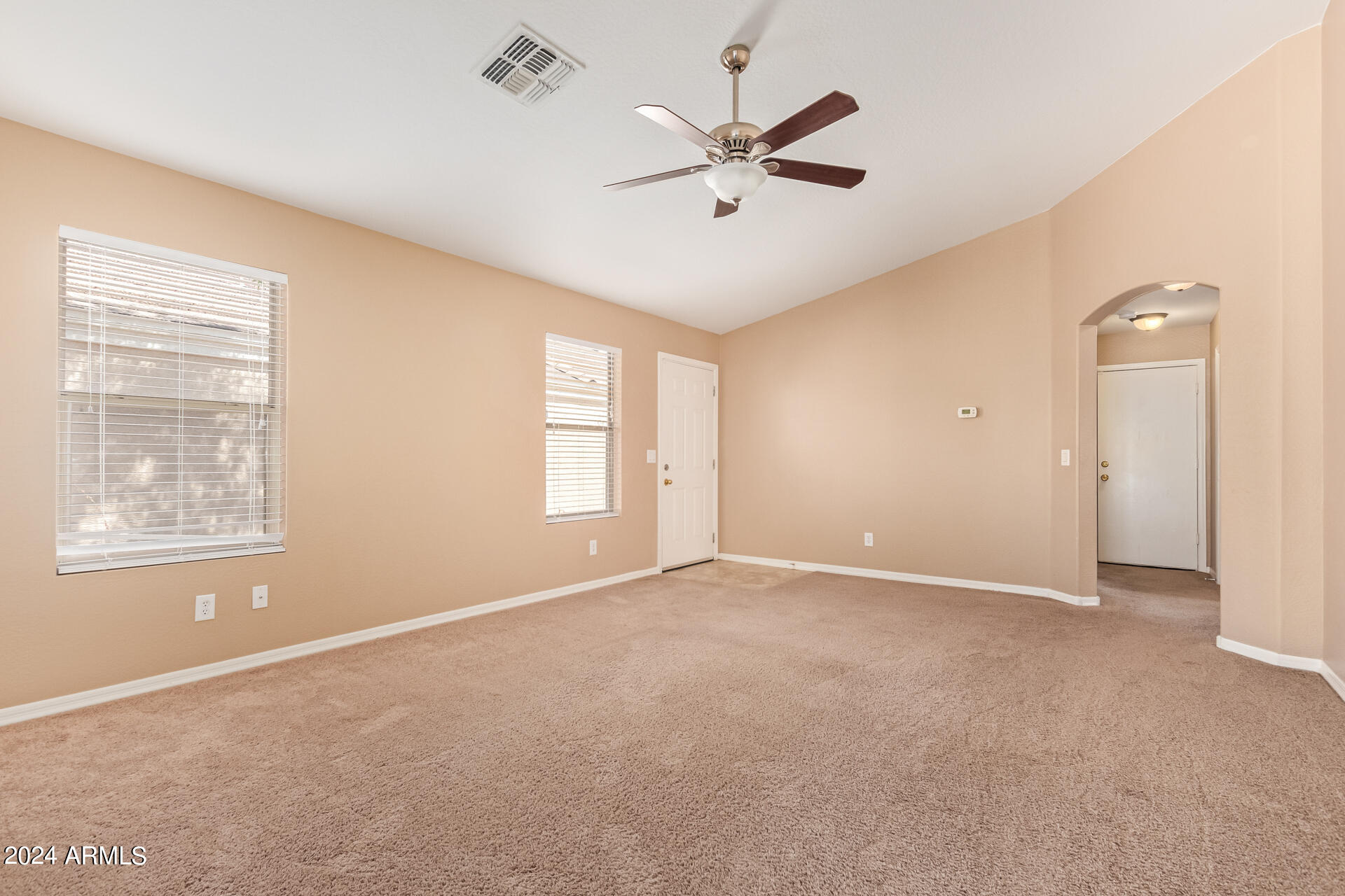 6642 East Flynn Avenue Florence, AZ 85132 - Photo 6 of 21 0009-09 - Flynn