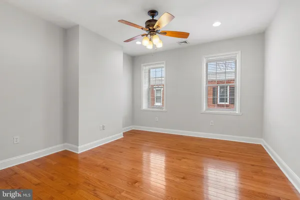 $525,000 | 614 South LeCount Street, Philadelphia, PA 19146