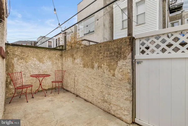 $525,000 | 614 South LeCount Street, Philadelphia, PA 19146