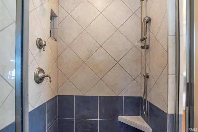 $415,000 | 737 East Moss Creek Circle, Bloomington, IN 47401