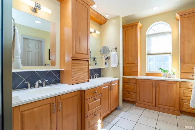 $415,000 | 737 East Moss Creek Circle, Bloomington, IN 47401