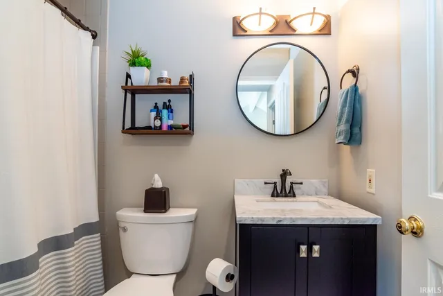 $415,000 | 737 East Moss Creek Circle, Bloomington, IN 47401