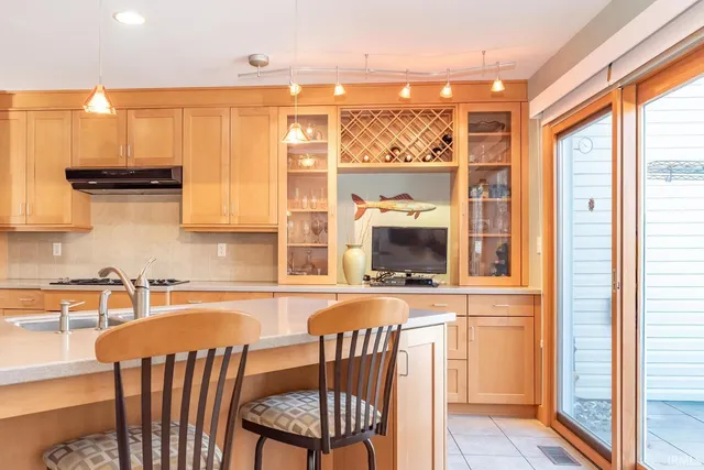 $415,000 | 737 East Moss Creek Circle, Bloomington, IN 47401