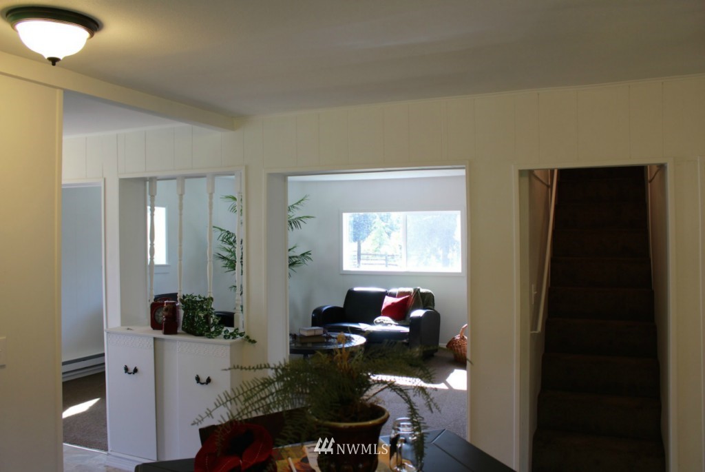 33113 Locke Road Roy, WA 98580 - Photo 7 of 23 Gallery Image 7