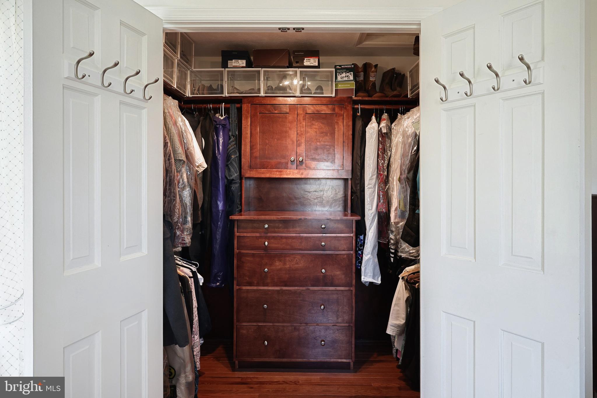 1011 Barts Church Road Hanover, PA 17331 - Photo 23 of 46 Primary Walk-In Closet