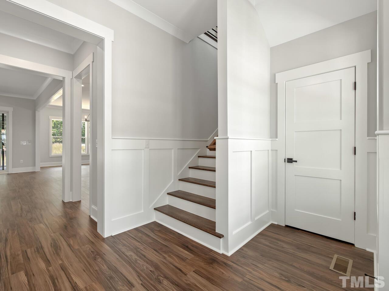 214 Eagle Creek Lane Apex, NC 27502 - Photo 6 of 31 Gallery Image 6