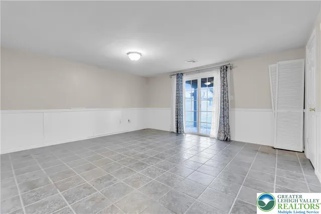 a view of a back yard of the house