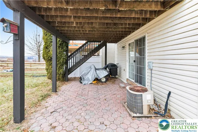 $349,000 | 307 South Oak Street, Freemansburg, PA 18017