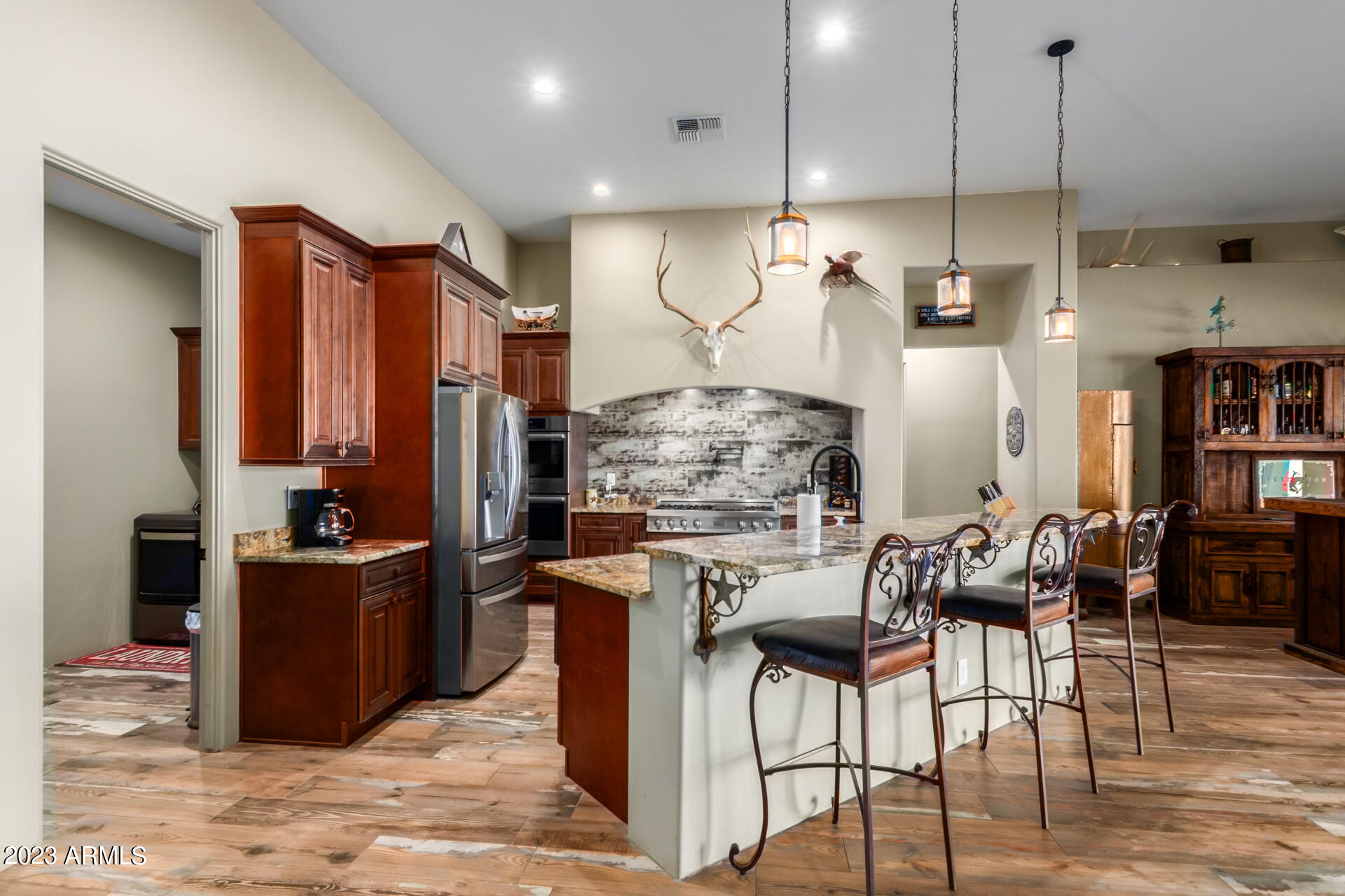 1444 West Maddock Road Phoenix, AZ 85086 - Photo 12 of 62 12 - Maddock