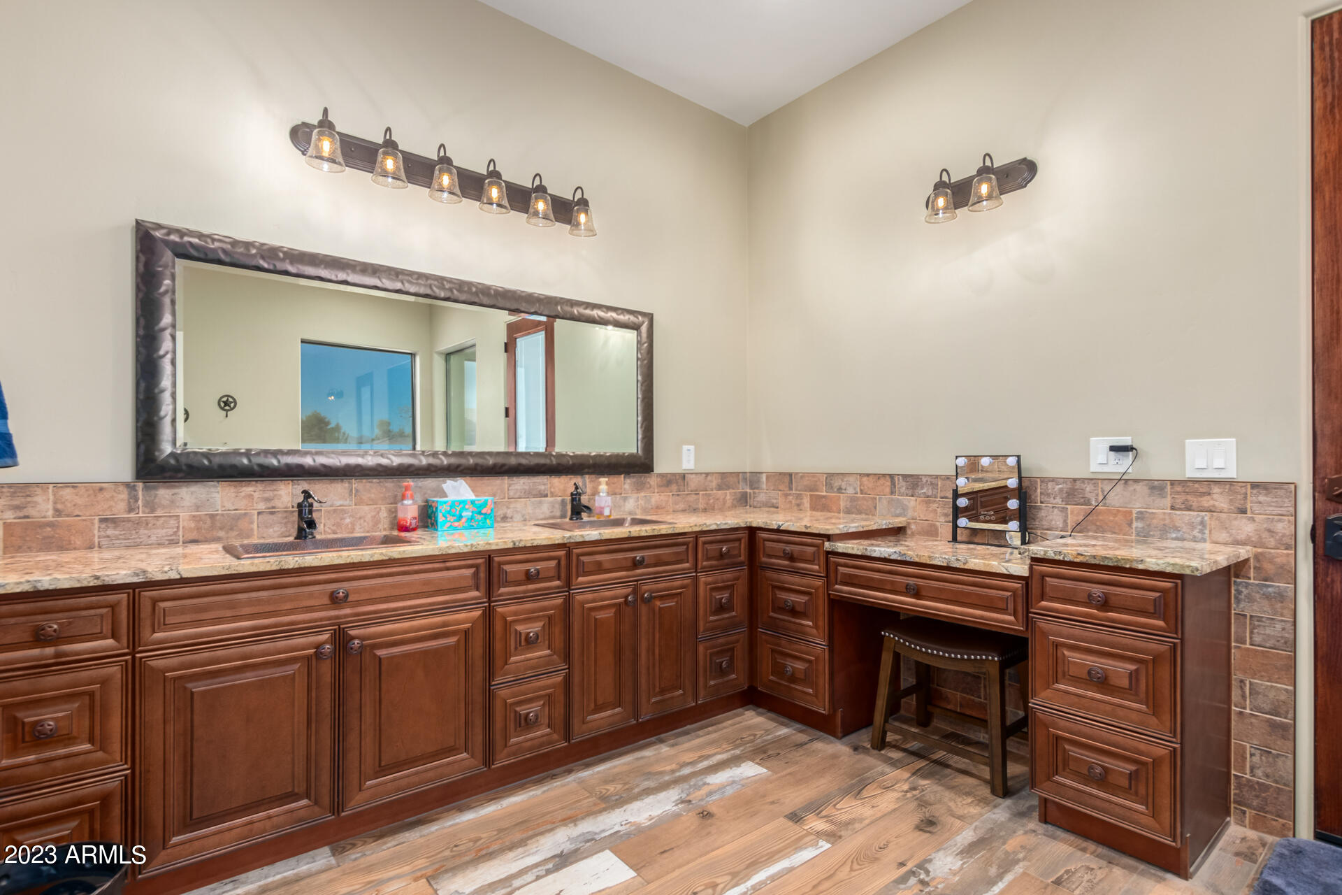 1444 West Maddock Road Phoenix, AZ 85086 - Photo 22 of 62 22 - Maddock