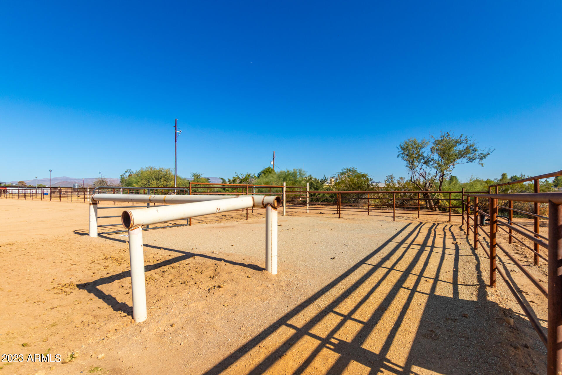 1444 West Maddock Road Phoenix, AZ 85086 - Photo 38 of 62 43 - Maddock