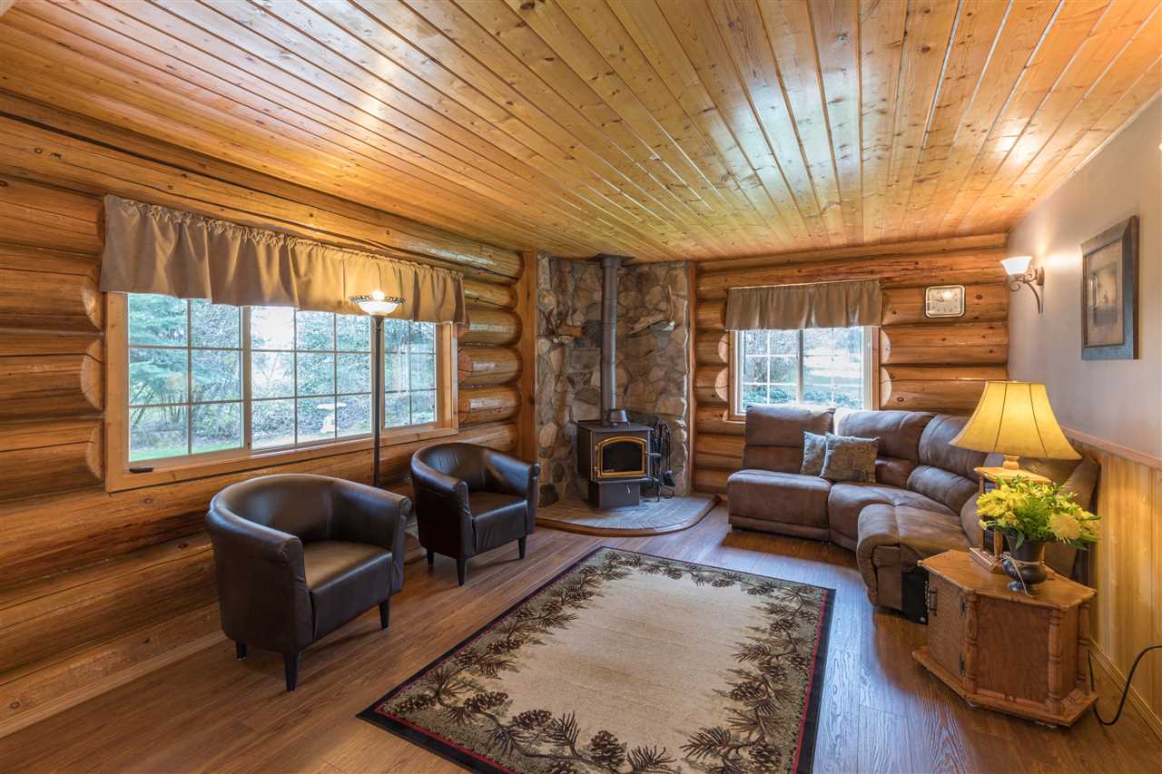 7711 West Oregon Road Clayton, WA 99110 - Photo 3 of 20