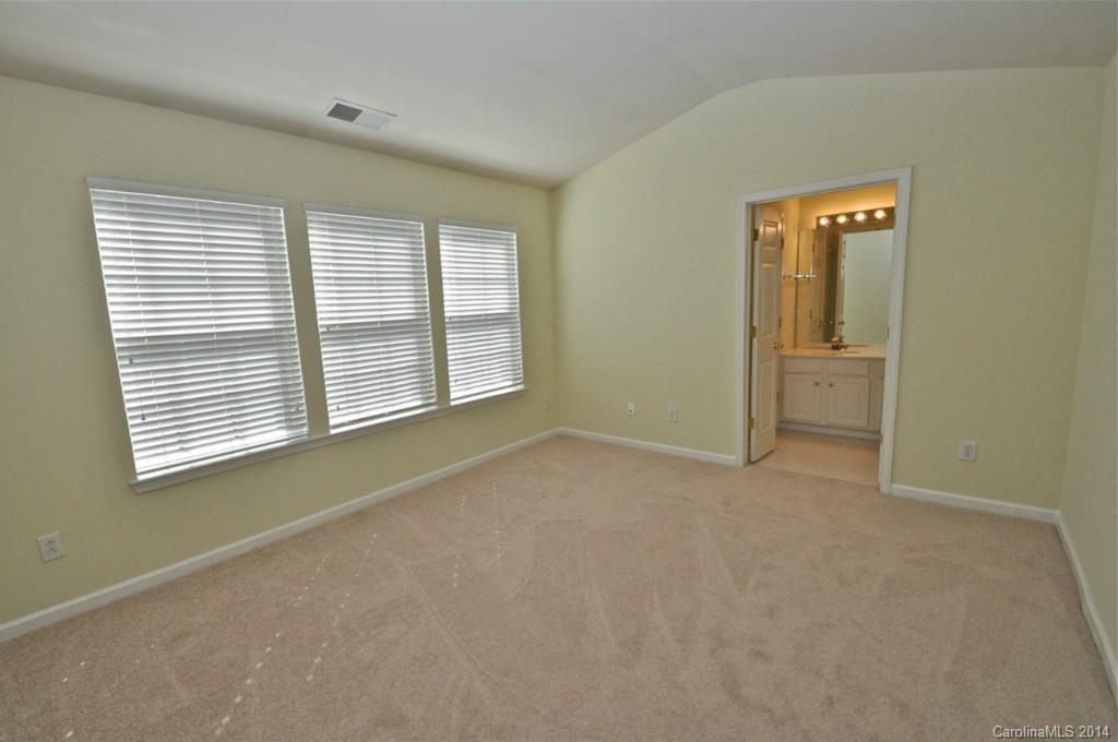 6638 Rothchild Drive Charlotte, NC 28270 - Photo 9 of 20