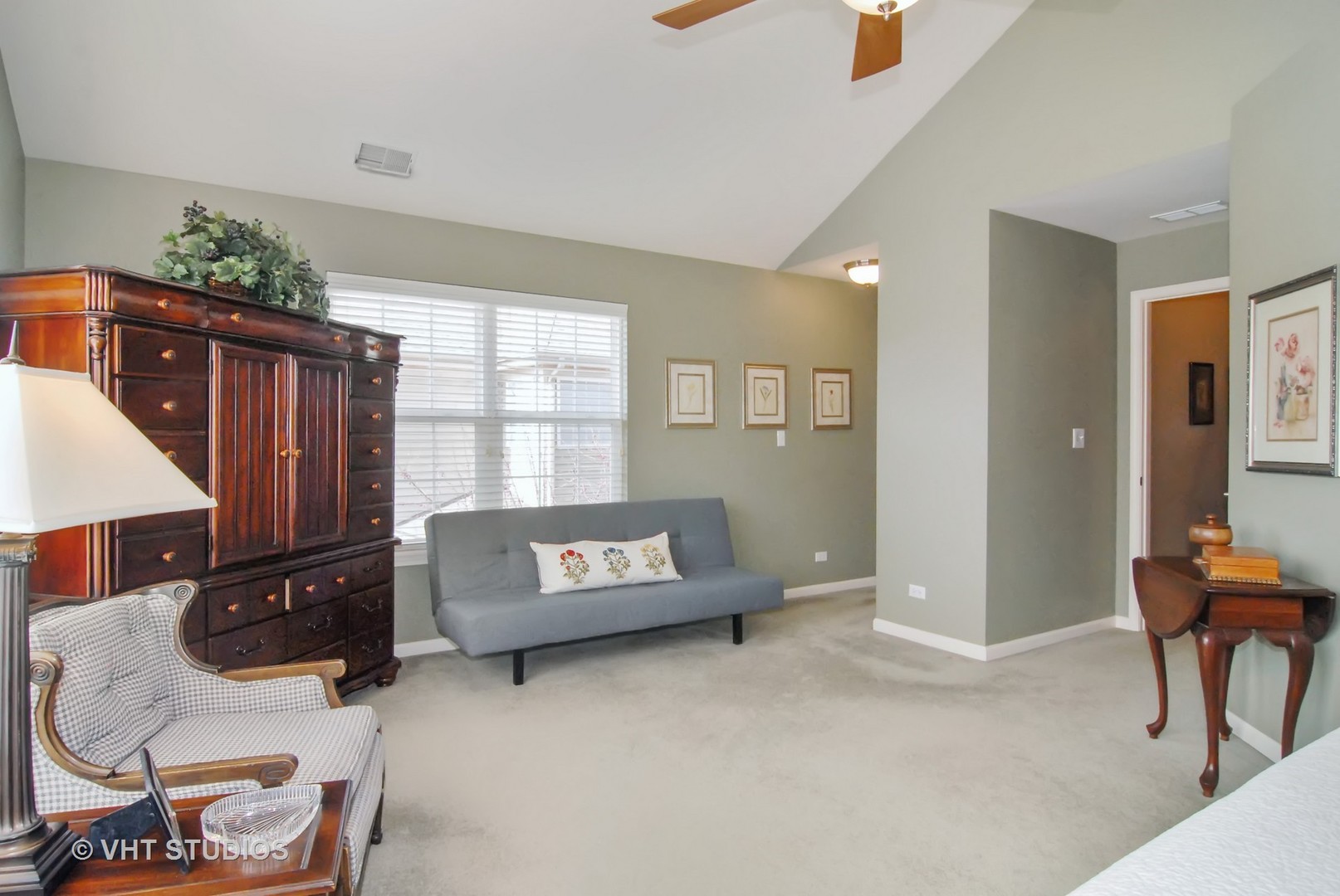 442 North River Road Naperville, IL 60540 - Photo 8 of 16