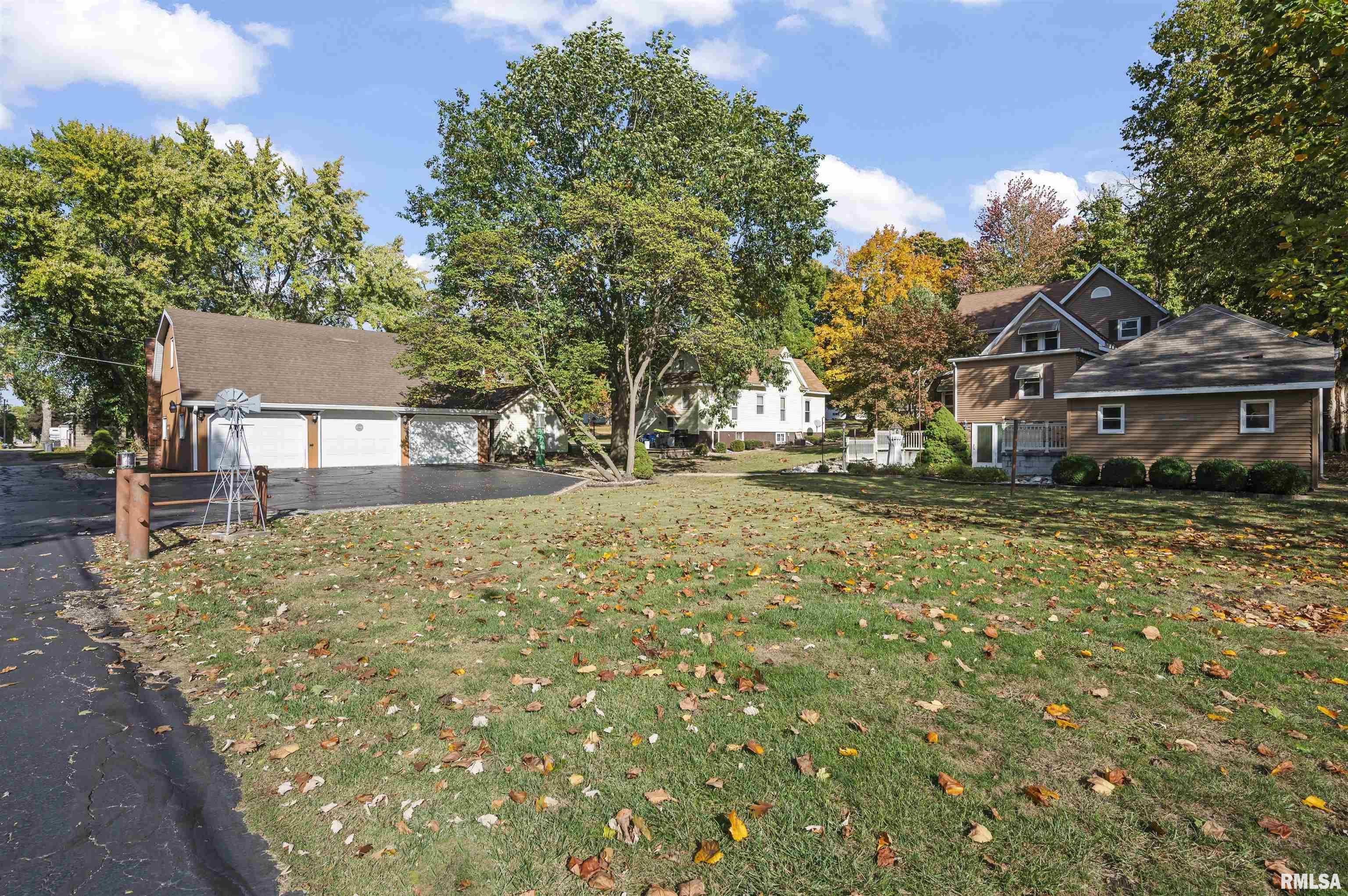 207 South Fulton Street Lacon, IL 61540 - Photo 12 of 47