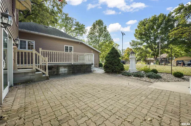 $248,000 | 207 South Fulton Street, Lacon, IL 61540