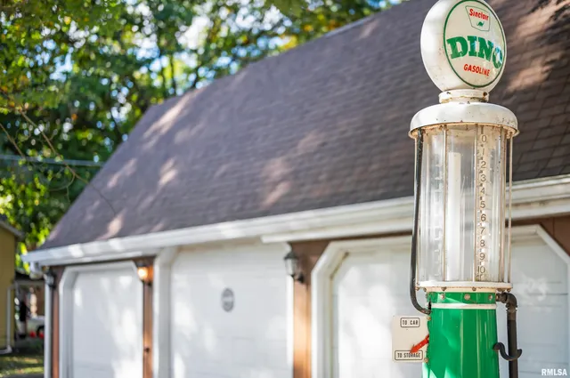 $248,000 | 207 South Fulton Street, Lacon, IL 61540