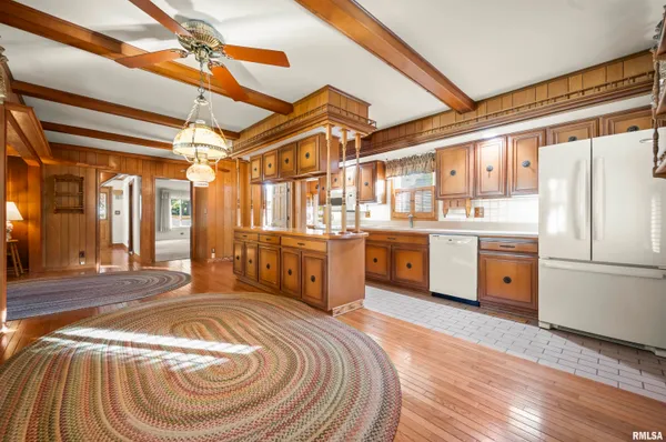 $230,000 | 207 South Fulton Street, Lacon, IL 61540