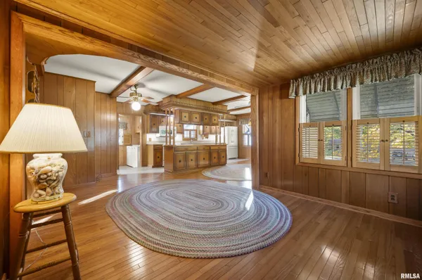 $230,000 | 207 South Fulton Street, Lacon, IL 61540