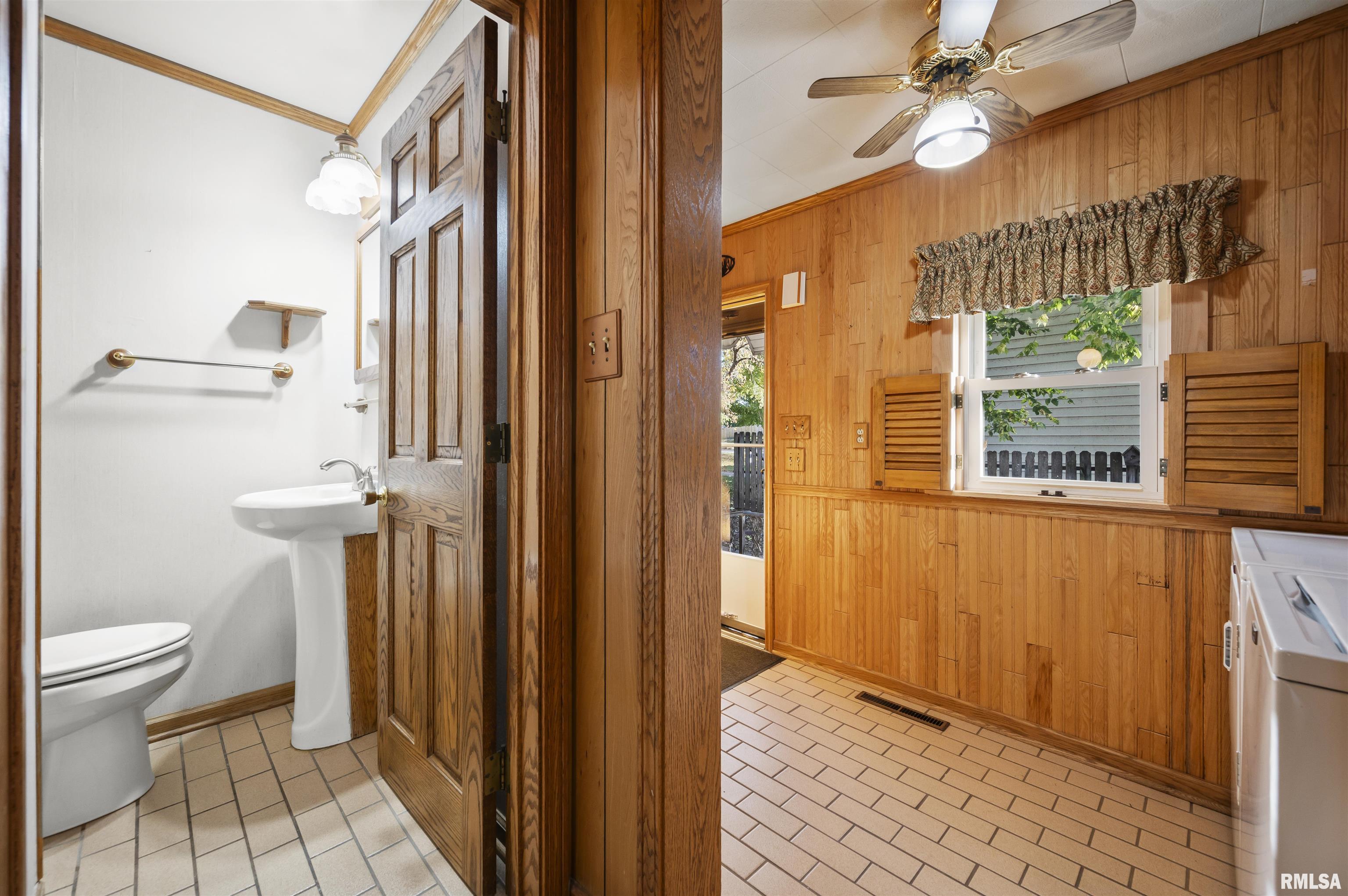207 South Fulton Street Lacon, IL 61540 - Photo 29 of 47