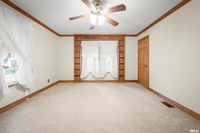 $248,000 | 207 South Fulton Street, Lacon, IL 61540