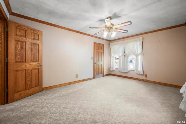 $230,000 | 207 South Fulton Street, Lacon, IL 61540