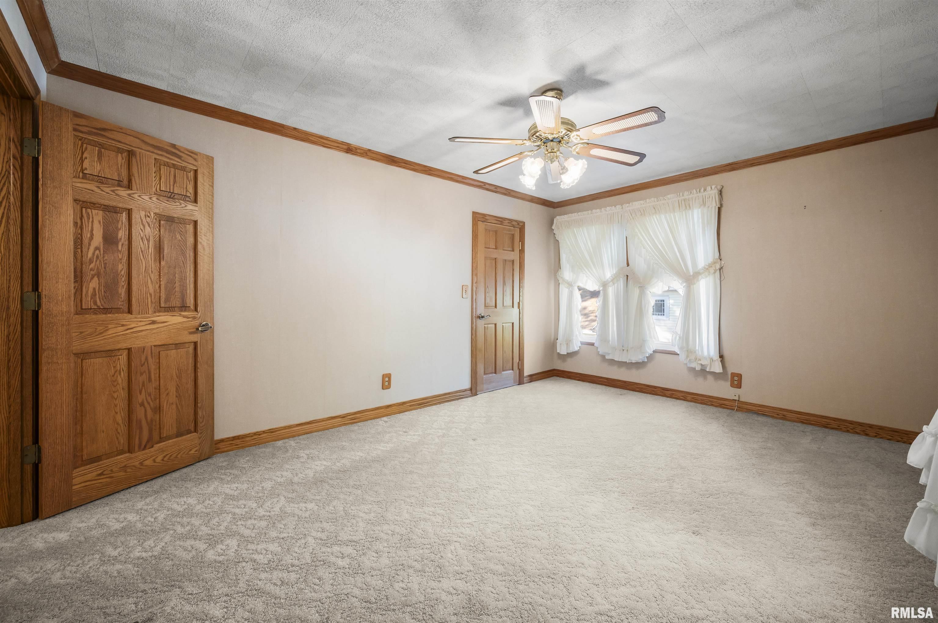 207 South Fulton Street Lacon, IL 61540 - Photo 35 of 47