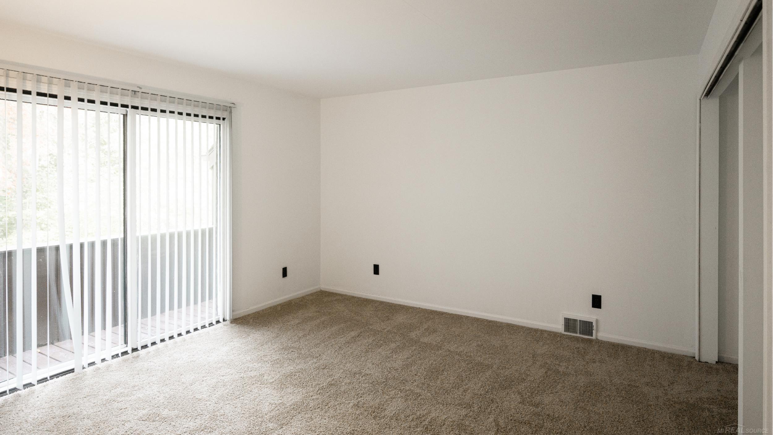 9202 Crawford Road Columbus, MI 48063 - Photo 46 of 63