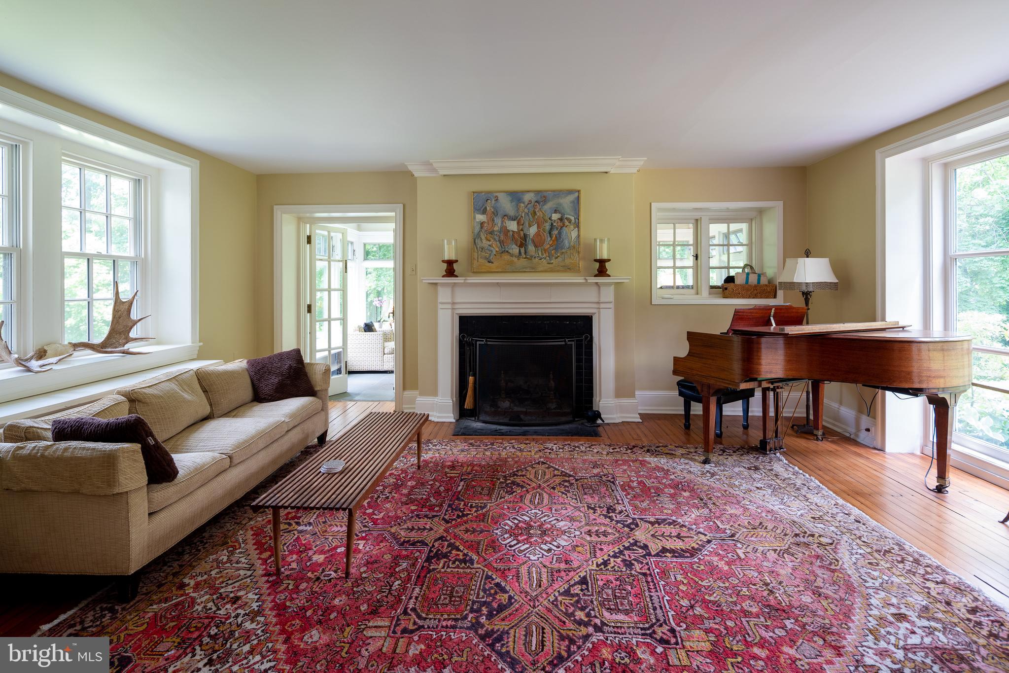 242 Waverly Road Wyncote, PA 19095 - Photo 3 of 38 Living room