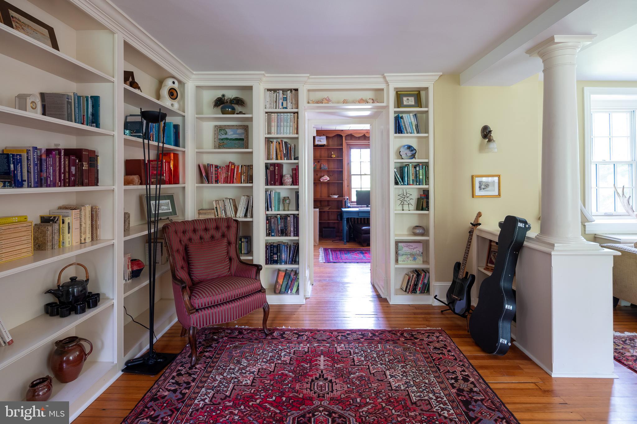 242 Waverly Road Wyncote, PA 19095 - Photo 8 of 38 Library