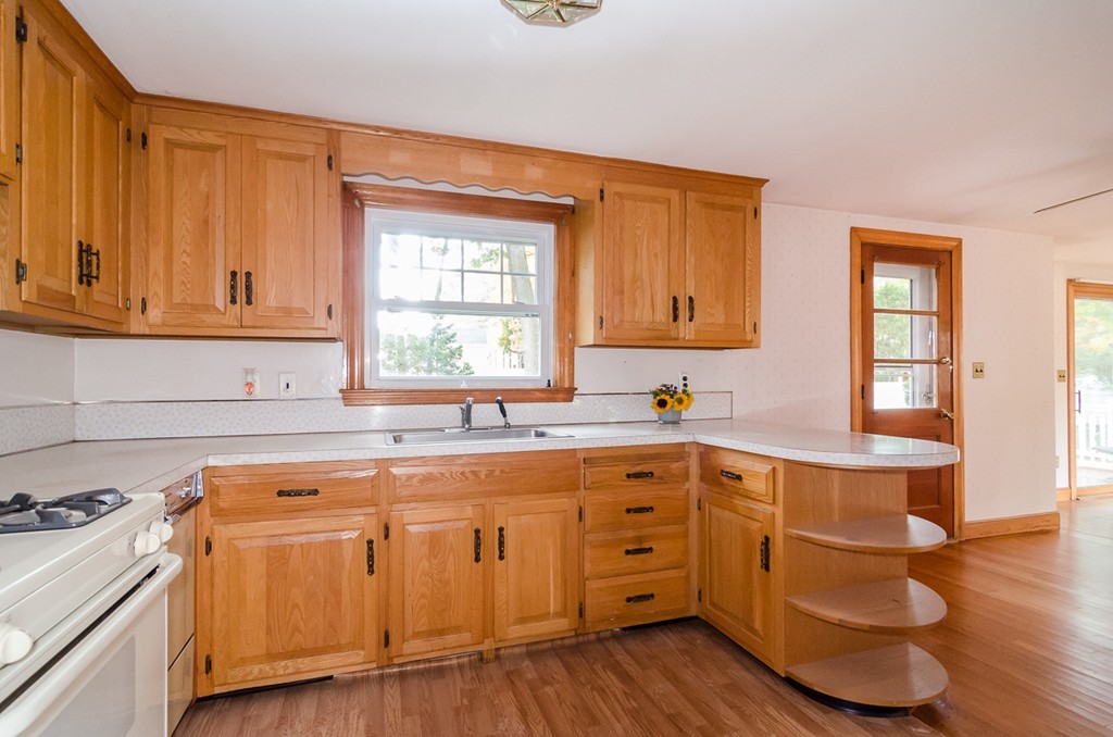 11 Melvin Road Arlington, MA 02474 - Photo 11 of 29
