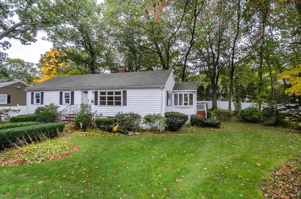 11 Melvin Road Arlington, MA 02474 - Photo 2 of 29