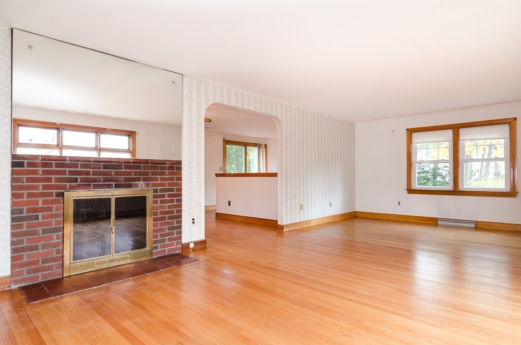 11 Melvin Road Arlington, MA 02474 - Photo 5 of 29