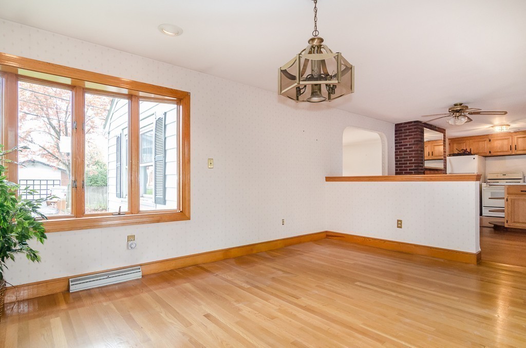 11 Melvin Road Arlington, MA 02474 - Photo 9 of 29