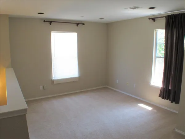 $2,500 | 2332 Oklahoma Avenue, Plano, TX 75074