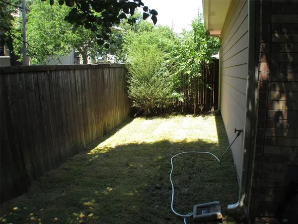 $2,500 | 2332 Oklahoma Avenue, Plano, TX 75074